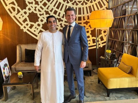 Robbie Abed meeting a Saudi business leader